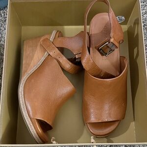 Cognac Gentle Souls wedges